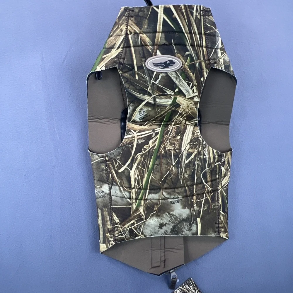 Avery Sporting Boater's Neoprene Dog Parka Realtree Max 7 Medium‎